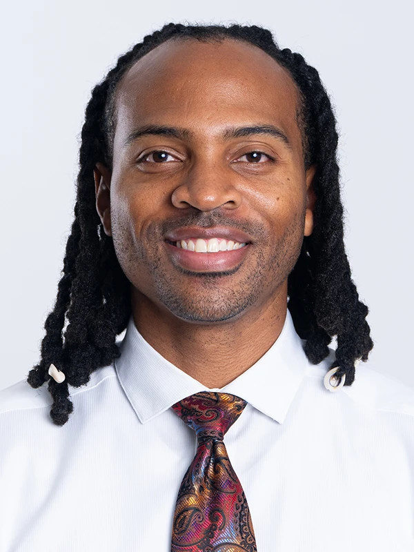 Dr. Robert Carlisle